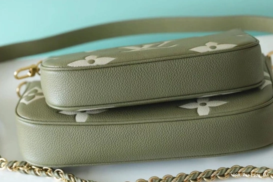 Aaa replica ru POCHETTE ACCESSOIRES VUITTON MULTI LOUIS 0802
